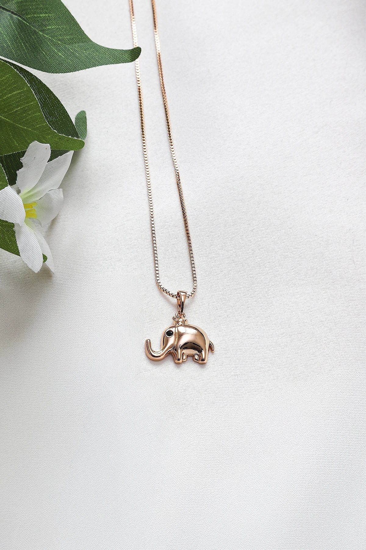 Fil Model Xupıng Kolye