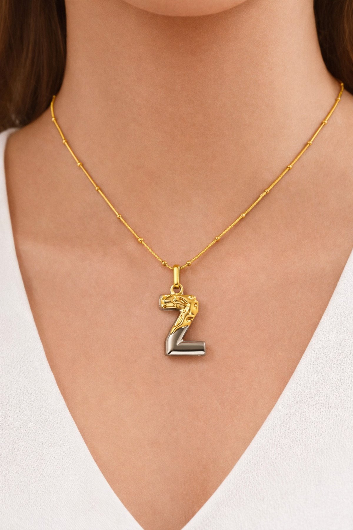 ÇİFT RENKLİ Z HARFLİ ÇELİK KOLYE