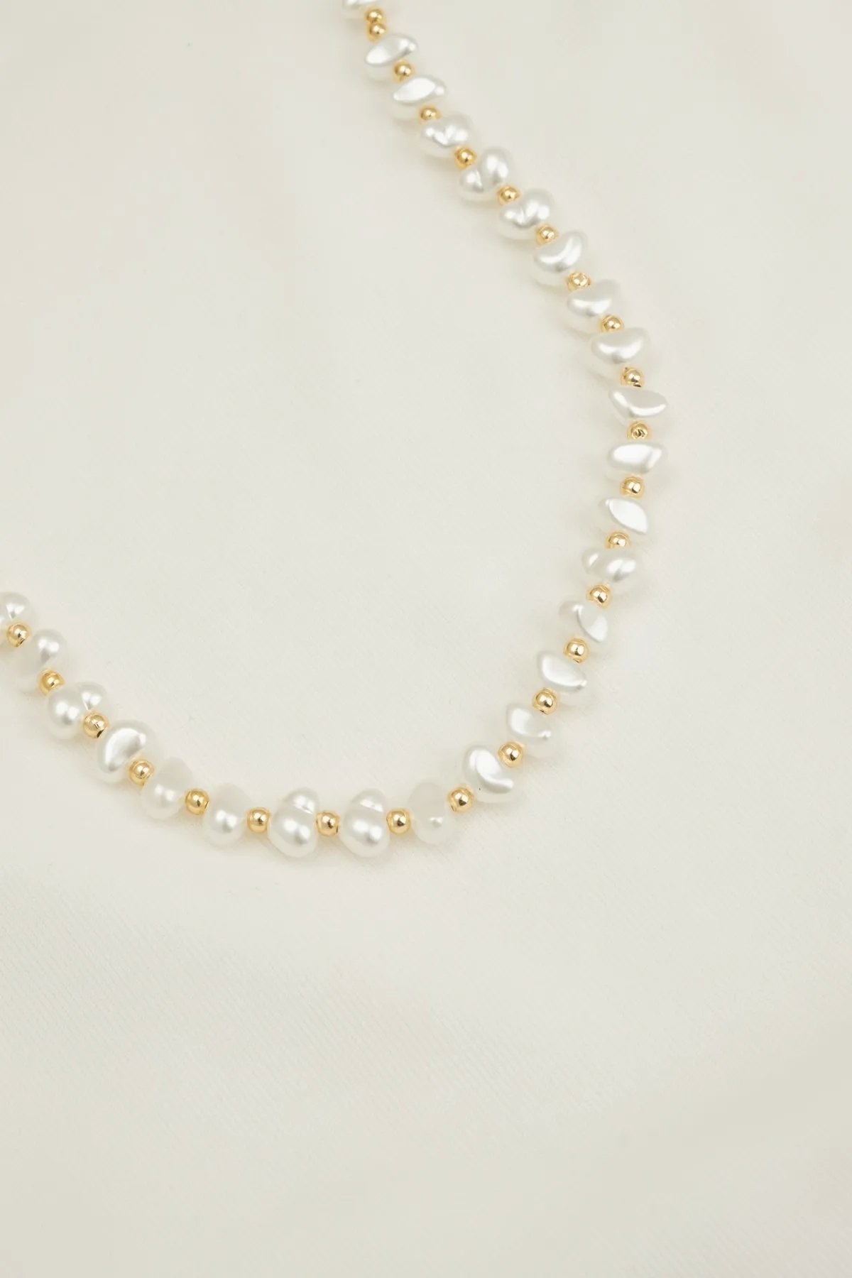 Pearl Model Custom Design Women's Necklace