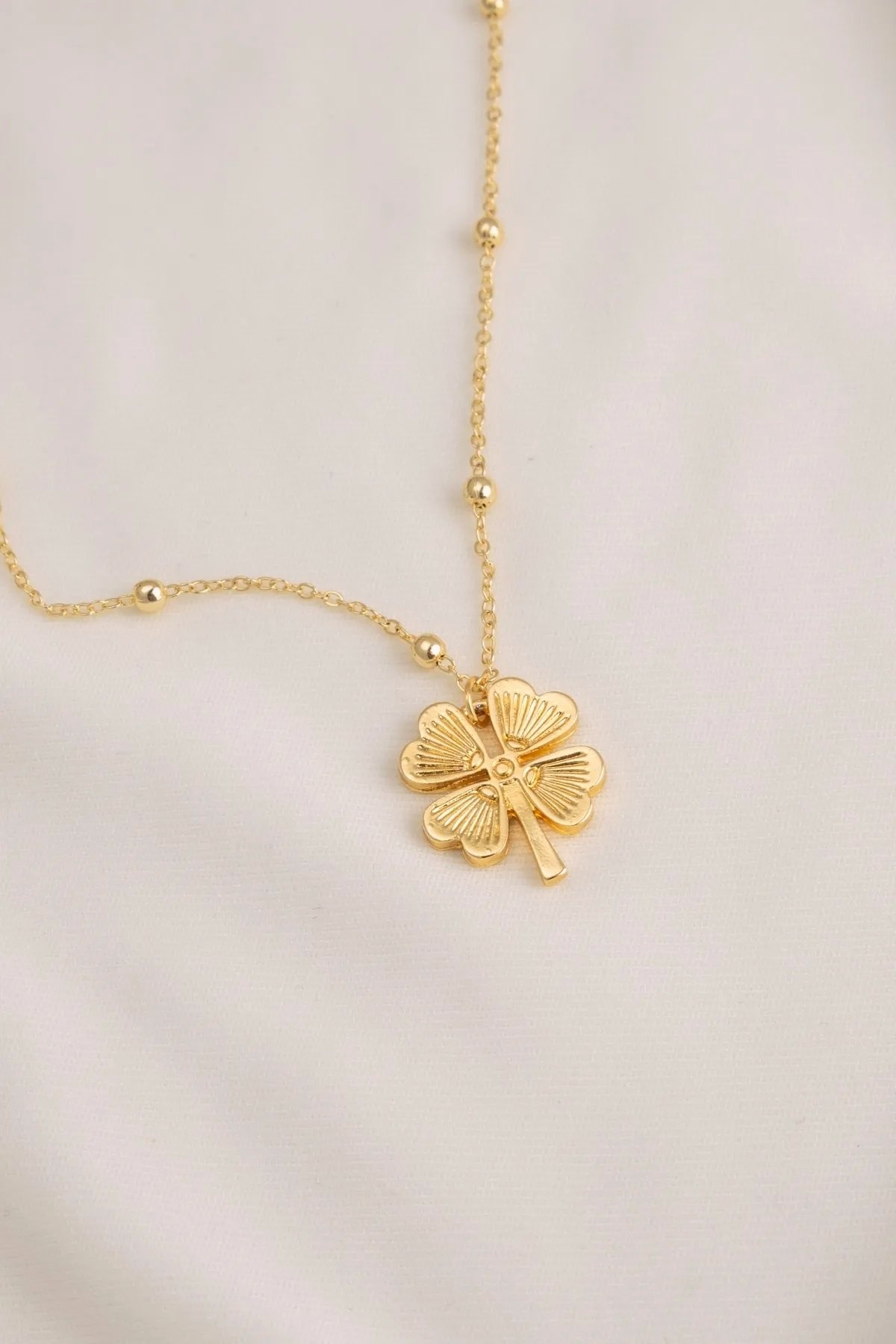 Özel Tasarım Yonca Model Kadın Kolye